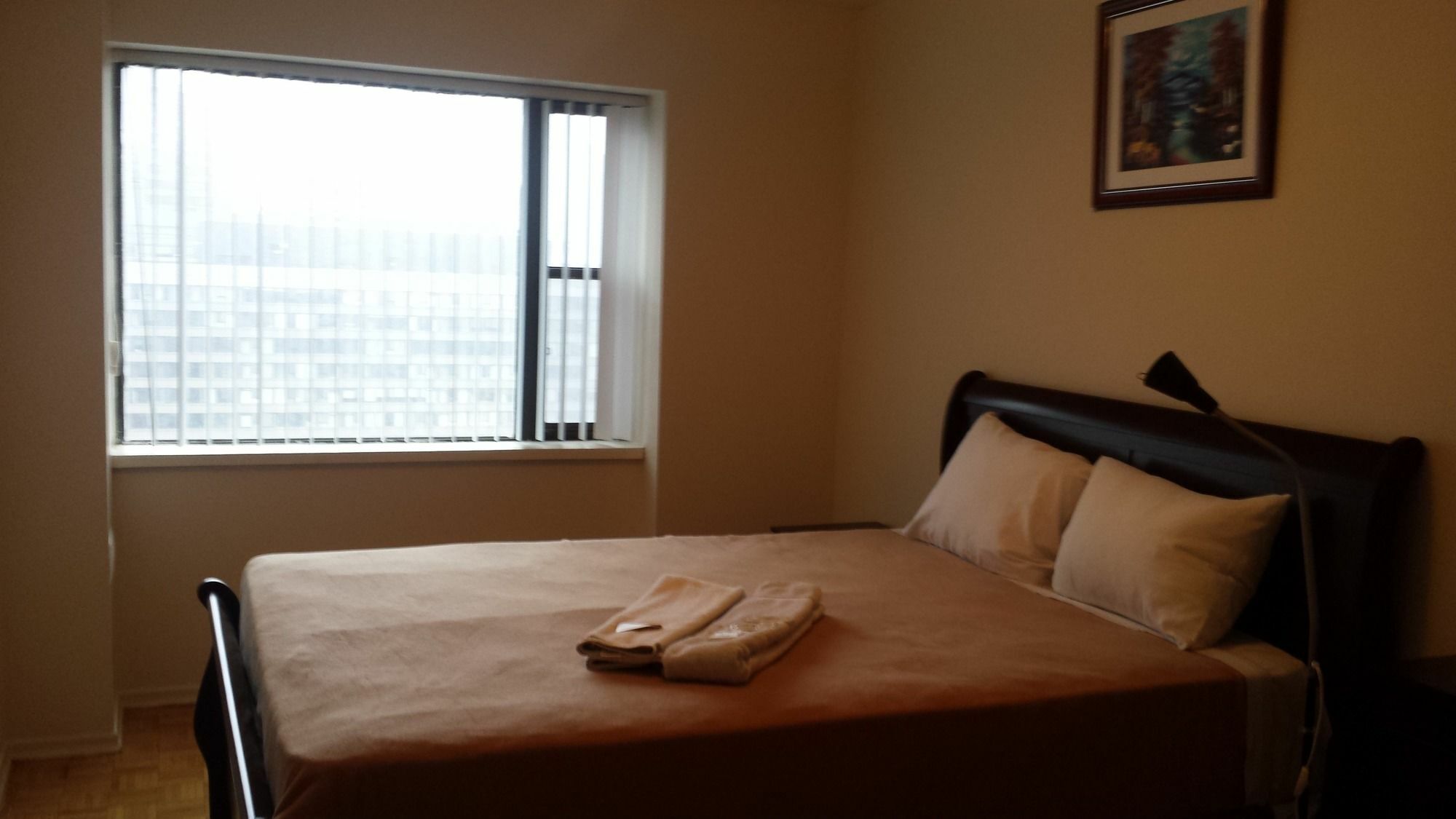 Toronto Furnished Living-Gerard Exterior foto